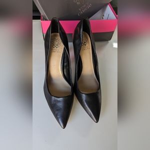 Like New! Vince Camuto Black Leather Pumps Stilettos Size 11 m